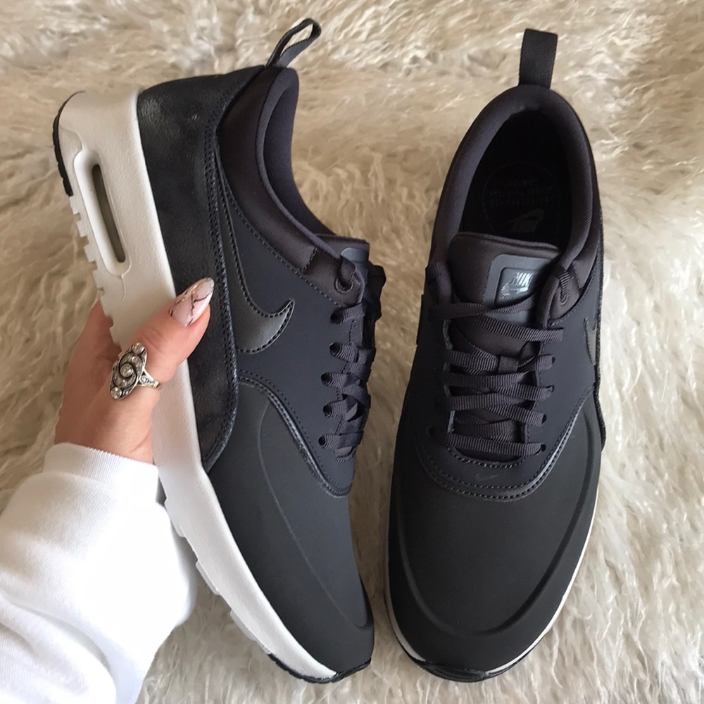NWT Nike Air Max Thea Premium - Picture 6 of 8